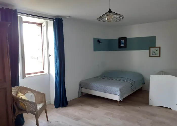 Semesterbostad Le Pressoir De La Grippais Saint-Aubin-des-Châteaux